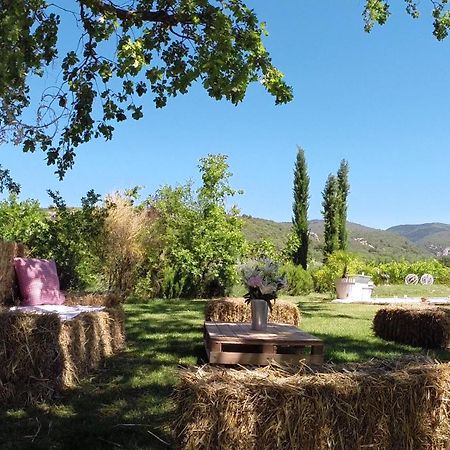 La Fontaine Des Noyers Villa Saint-Saturnin-d'Apt Kültér fotó