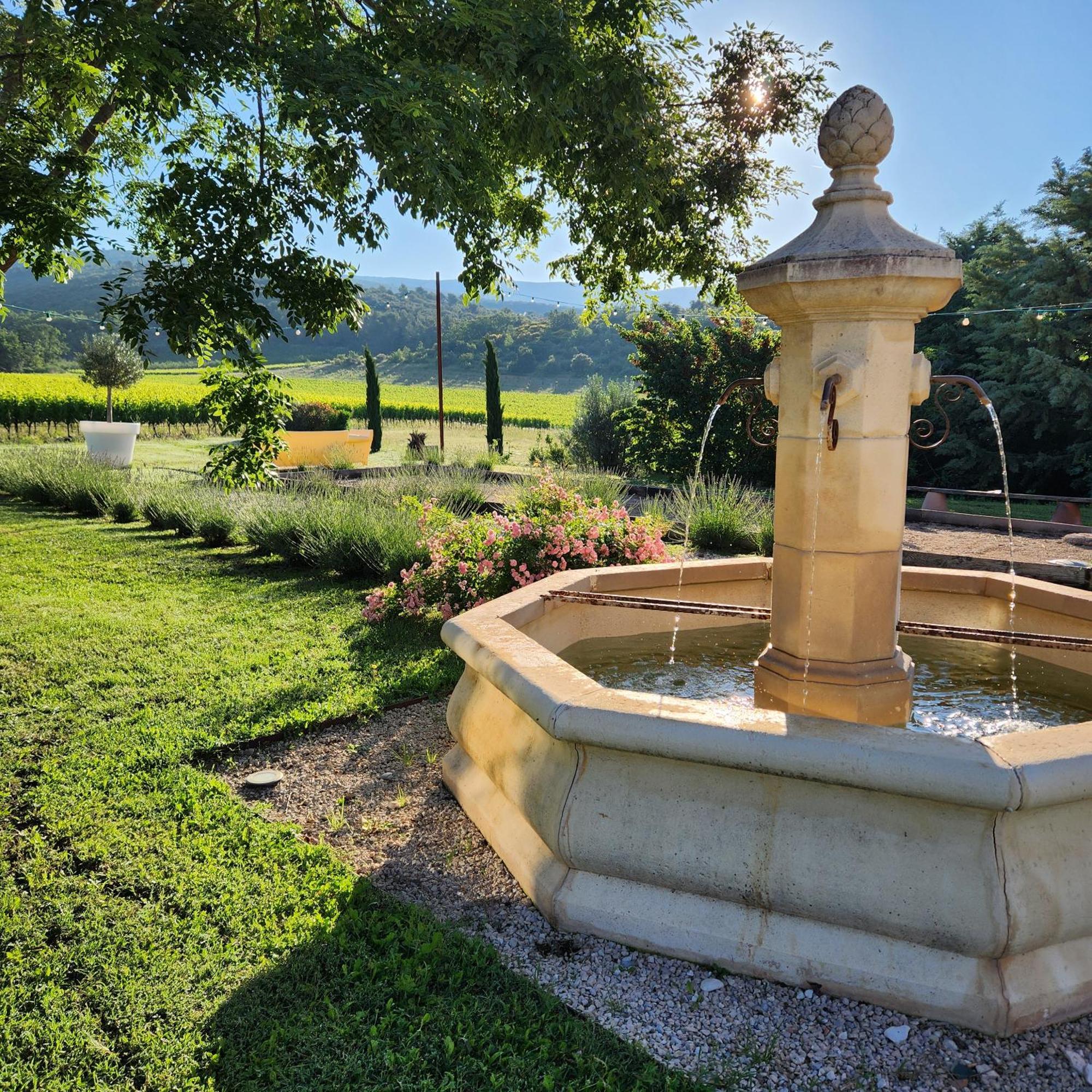 La Fontaine Des Noyers Villa Saint-Saturnin-d'Apt Kültér fotó